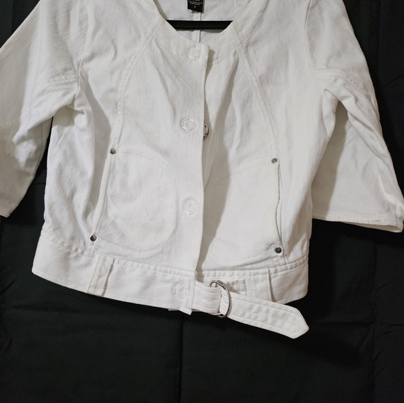 Apostrophe Stretch Ladies 2 Piece Round Neck Jacket With Capri Pant Size 4 White - Picture 2 of 7